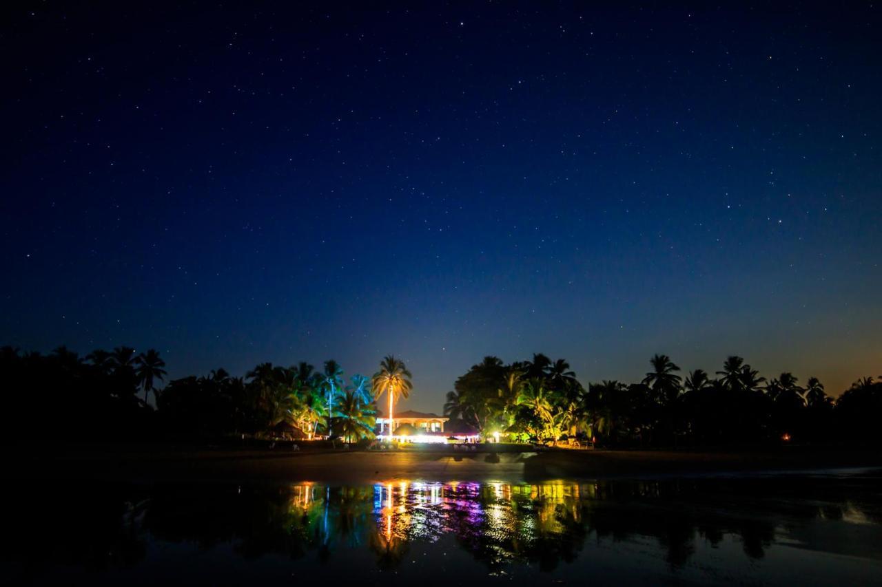 Las Lajas Beach Resort Exterior photo