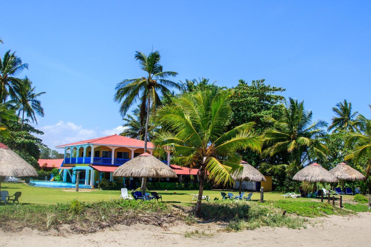 Las Lajas Beach Resort Exterior photo